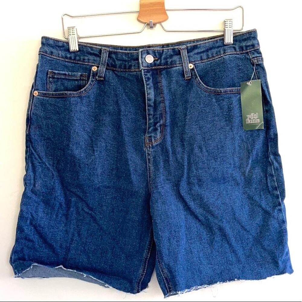 -NEW- WILD FABLE Hi-Rise jean shorts blue size 14